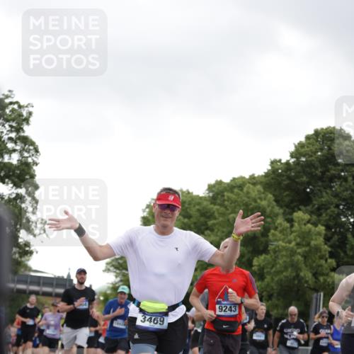 29.06.2025 - hella hamburg halbmarathon Jannik Wohlers http://msf.ph/oto/8144252 29.06.2025 10:46:19 Lombardsbrücke 1363, 1371, 1375, 1720, 1999, 2162, 2320, 3277, 3406, 3407, 3469, 3734, 3823, 4202, 4296, 4342, 4355, 4604, 5700, 6124, 6161, 6740, 7412, 7767, 7827, 8477, 8551, 8553, 9092, 9243, 9691, 9743, 10230, 10515, 10591, 12140, 13195, 13756, 13757, 13885, 13969, 14011, 14181, 14261, 14891, 15852, 16218, 16882, 16987, 17419, 17459, 18315, 18458, 18881, 18924 meine-sportfotos.de