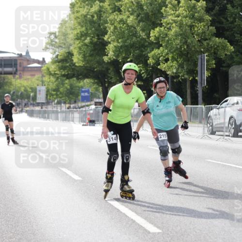 29.06.2025 - hella hamburg halbmarathon Jannik Wohlers http://msf.ph/oto/8144287 29.06.2025 09:07:36 Lombardsbrücke  meine-sportfotos.de