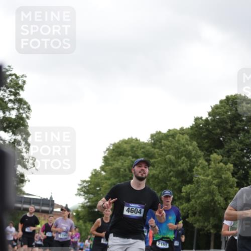 29.06.2025 - hella hamburg halbmarathon Jannik Wohlers http://msf.ph/oto/8144315 29.06.2025 10:46:22 Lombardsbrücke 1363, 1371, 1375, 1720, 1999, 2162, 2211, 2320, 2981, 3277, 3406, 3407, 3734, 3823, 4202, 4296, 4342, 4355, 4604, 5700, 6740, 7412, 7827, 8477, 8486, 8553, 9050, 9092, 9139, 9243, 9691, 9743, 10230, 10514, 10515, 10591, 12140, 13195, 13756, 13757, 13885, 13969, 14011, 14181, 14261, 14891, 15852, 16882, 16987, 17419, 17459, 18315, 18881, 18924, 18950 meine-sportfotos.de