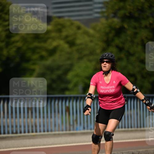 29.06.2025 - hella hamburg halbmarathon Dr. Thomas Lammeyer http://msf.ph/oto/8144347 29.06.2025 09:09:39 Kennedybrücke  meine-sportfotos.de
