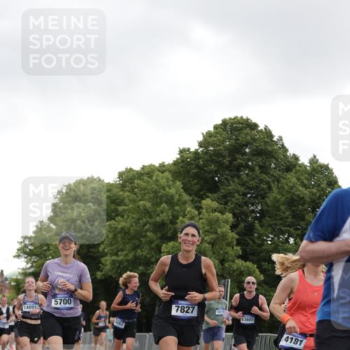 29.06.2025 - hella hamburg halbmarathon Jannik Wohlers http://msf.ph/oto/8144377 29.06.2025 10:46:25 Lombardsbrücke 1073, 1286, 1363, 1371, 1375, 1720, 1999, 2162, 2211, 2320, 2556, 2981, 3277, 3406, 3407, 3734, 3823, 4202, 4296, 4342, 5700, 5796, 5953, 6740, 7412, 7827, 8477, 8486, 8553, 8684, 9050, 9092, 9139, 9243, 9743, 10514, 10515, 10591, 12140, 12258, 13195, 13756, 13757, 13885, 14011, 14181, 14680, 14891, 16987, 17419, 17459, 18315, 18881, 18924, 18950 meine-sportfotos.de