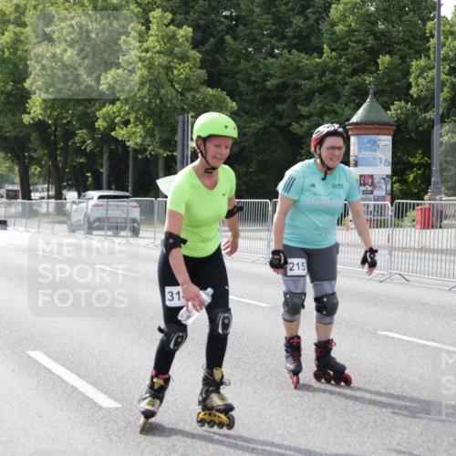 29.06.2025 - hella hamburg halbmarathon Jannik Wohlers http://msf.ph/oto/8144392 29.06.2025 09:07:37 Lombardsbrücke  meine-sportfotos.de
