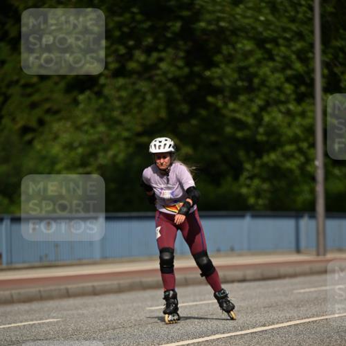 29.06.2025 - hella hamburg halbmarathon Dr. Thomas Lammeyer http://msf.ph/oto/8144436 29.06.2025 09:09:59 Kennedybrücke  meine-sportfotos.de
