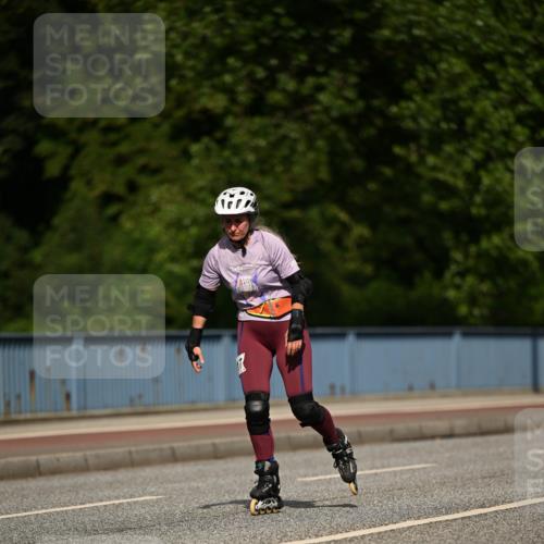 29.06.2025 - hella hamburg halbmarathon Dr. Thomas Lammeyer http://msf.ph/oto/8144449 29.06.2025 09:10:00 Kennedybrücke  meine-sportfotos.de
