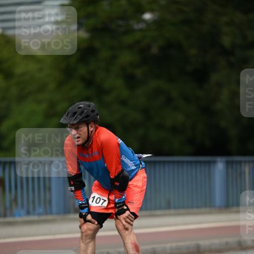 29.06.2025 - hella hamburg halbmarathon Dr. Thomas Lammeyer http://msf.ph/oto/8144465 29.06.2025 09:12:48 Kennedybrücke  meine-sportfotos.de