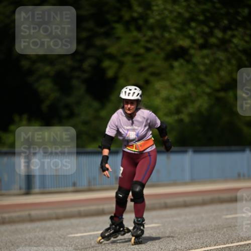 29.06.2025 - hella hamburg halbmarathon Dr. Thomas Lammeyer http://msf.ph/oto/8144477 29.06.2025 09:10:00 Kennedybrücke  meine-sportfotos.de