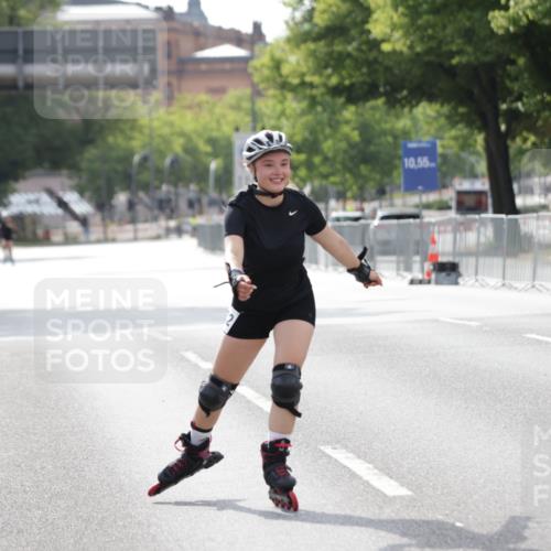 29.06.2025 - hella hamburg halbmarathon Jannik Wohlers http://msf.ph/oto/8144485 29.06.2025 09:07:40 Lombardsbrücke  meine-sportfotos.de