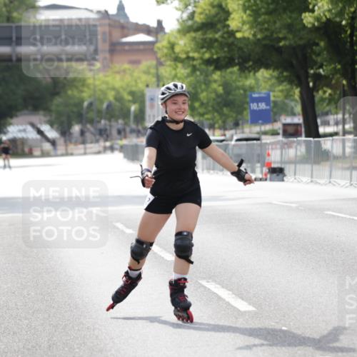 29.06.2025 - hella hamburg halbmarathon Jannik Wohlers http://msf.ph/oto/8144490 29.06.2025 09:07:40 Lombardsbrücke  meine-sportfotos.de