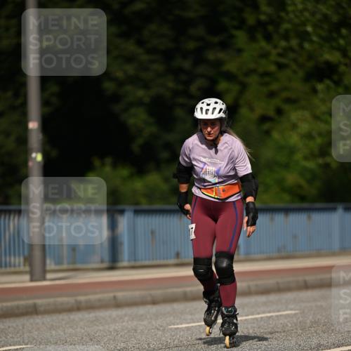 29.06.2025 - hella hamburg halbmarathon Dr. Thomas Lammeyer http://msf.ph/oto/8144493 29.06.2025 09:10:00 Kennedybrücke  meine-sportfotos.de
