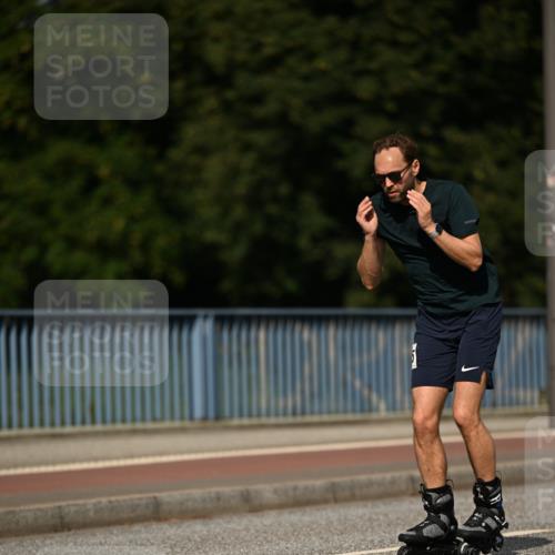 29.06.2025 - hella hamburg halbmarathon Dr. Thomas Lammeyer http://msf.ph/oto/8144591 29.06.2025 09:10:07 Kennedybrücke  meine-sportfotos.de