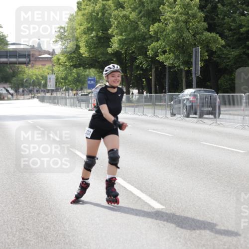 29.06.2025 - hella hamburg halbmarathon Jannik Wohlers http://msf.ph/oto/8144636 29.06.2025 09:07:41 Lombardsbrücke  meine-sportfotos.de