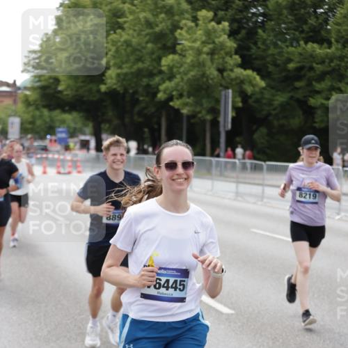 29.06.2025 - hella hamburg halbmarathon Jannik Wohlers http://msf.ph/oto/8144767 29.06.2025 10:09:46 Lombardsbrücke 1548, 3921, 5511, 7042, 7081, 7333, 7636, 8219, 8890, 9366, 9434, 9674, 10036, 10943, 11027, 16445, 16872, 17148, 18196 meine-sportfotos.de