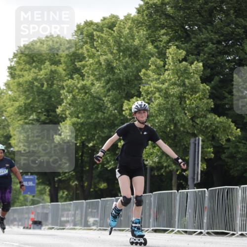 29.06.2025 - hella hamburg halbmarathon Jannik Wohlers http://msf.ph/oto/8144775 29.06.2025 09:08:05 Lombardsbrücke  meine-sportfotos.de