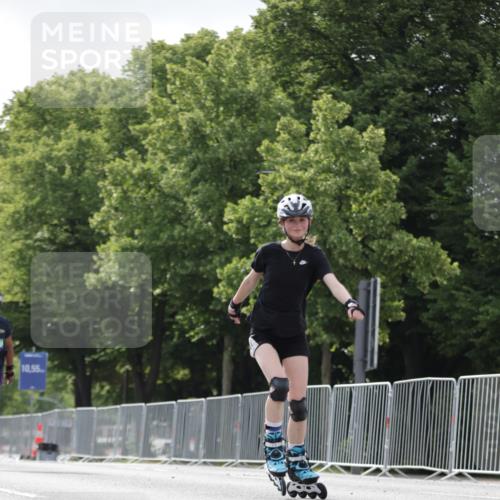 29.06.2025 - hella hamburg halbmarathon Jannik Wohlers http://msf.ph/oto/8144795 29.06.2025 09:08:05 Lombardsbrücke  meine-sportfotos.de