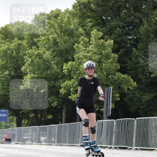 29.06.2025 - hella hamburg halbmarathon Jannik Wohlers http://msf.ph/oto/8144805 29.06.2025 09:08:05 Lombardsbrücke  meine-sportfotos.de