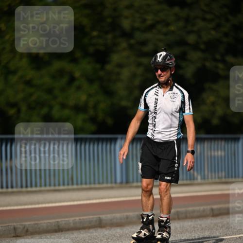 29.06.2025 - hella hamburg halbmarathon Dr. Thomas Lammeyer http://msf.ph/oto/8144807 29.06.2025 09:10:16 Kennedybrücke  meine-sportfotos.de
