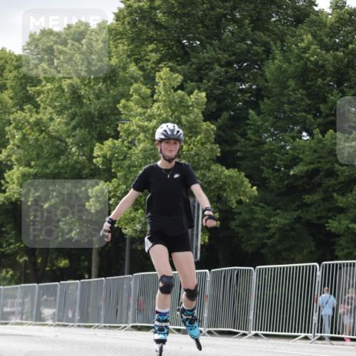 29.06.2025 - hella hamburg halbmarathon Jannik Wohlers http://msf.ph/oto/8144831 29.06.2025 09:08:05 Lombardsbrücke  meine-sportfotos.de