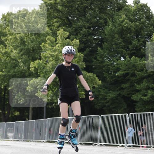 29.06.2025 - hella hamburg halbmarathon Jannik Wohlers http://msf.ph/oto/8144845 29.06.2025 09:08:06 Lombardsbrücke  meine-sportfotos.de
