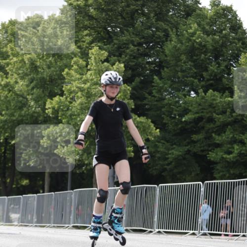 29.06.2025 - hella hamburg halbmarathon Jannik Wohlers http://msf.ph/oto/8144850 29.06.2025 09:08:06 Lombardsbrücke  meine-sportfotos.de