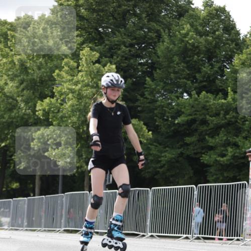 29.06.2025 - hella hamburg halbmarathon Jannik Wohlers http://msf.ph/oto/8144860 29.06.2025 09:08:06 Lombardsbrücke  meine-sportfotos.de