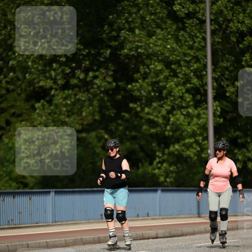 29.06.2025 - hella hamburg halbmarathon Dr. Thomas Lammeyer http://msf.ph/oto/8144890 29.06.2025 09:13:09 Kennedybrücke  meine-sportfotos.de