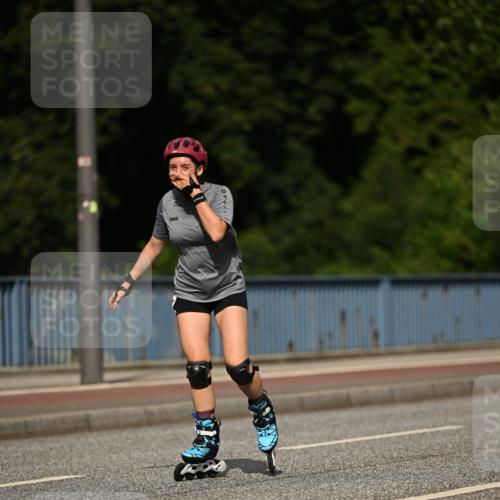 29.06.2025 - hella hamburg halbmarathon Dr. Thomas Lammeyer http://msf.ph/oto/8144910 29.06.2025 09:10:18 Kennedybrücke  meine-sportfotos.de
