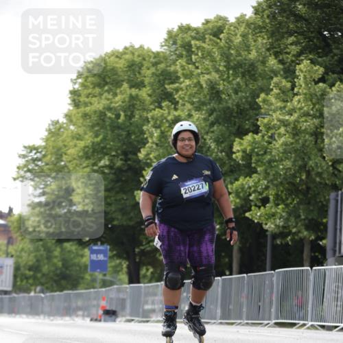 29.06.2025 - hella hamburg halbmarathon Jannik Wohlers http://msf.ph/oto/8144913 29.06.2025 09:08:08 Lombardsbrücke  meine-sportfotos.de
