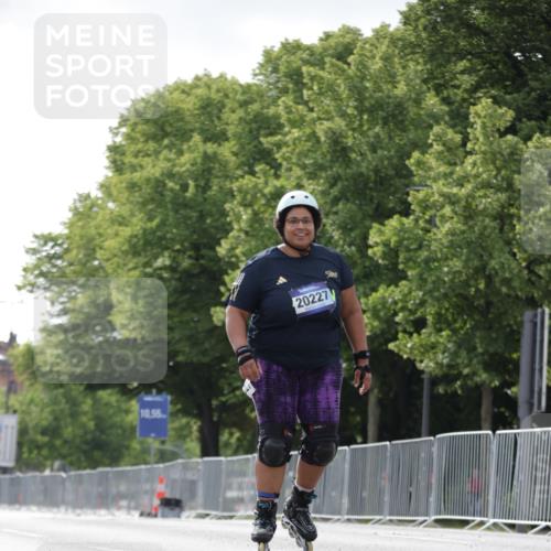 29.06.2025 - hella hamburg halbmarathon Jannik Wohlers http://msf.ph/oto/8144917 29.06.2025 09:08:08 Lombardsbrücke  meine-sportfotos.de