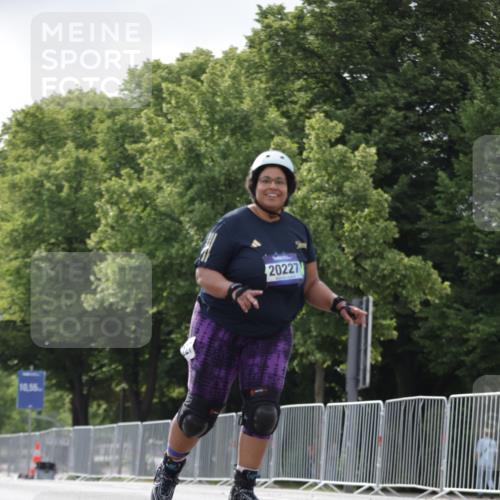 29.06.2025 - hella hamburg halbmarathon Jannik Wohlers http://msf.ph/oto/8144933 29.06.2025 09:08:08 Lombardsbrücke  meine-sportfotos.de