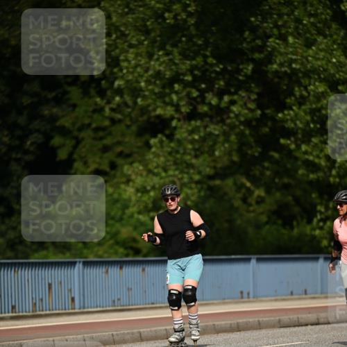 29.06.2025 - hella hamburg halbmarathon Dr. Thomas Lammeyer http://msf.ph/oto/8144944 29.06.2025 09:13:10 Kennedybrücke  meine-sportfotos.de