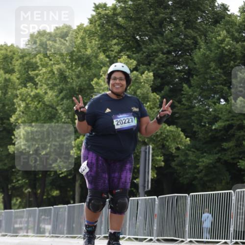 29.06.2025 - hella hamburg halbmarathon Jannik Wohlers http://msf.ph/oto/8144945 29.06.2025 09:08:08 Lombardsbrücke  meine-sportfotos.de