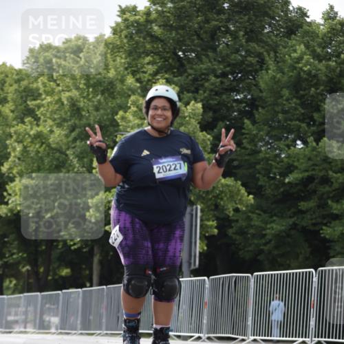 29.06.2025 - hella hamburg halbmarathon Jannik Wohlers http://msf.ph/oto/8144952 29.06.2025 09:08:08 Lombardsbrücke  meine-sportfotos.de