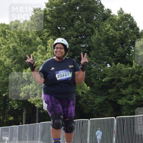 29.06.2025 - hella hamburg halbmarathon Jannik Wohlers http://msf.ph/oto/8144964 29.06.2025 09:08:09 Lombardsbrücke  meine-sportfotos.de
