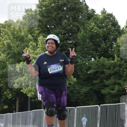 29.06.2025 - hella hamburg halbmarathon Jannik Wohlers http://msf.ph/oto/8144967 29.06.2025 09:08:09 Lombardsbrücke  meine-sportfotos.de