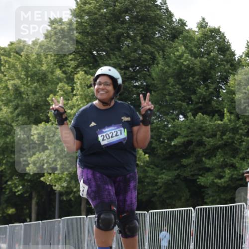 29.06.2025 - hella hamburg halbmarathon Jannik Wohlers http://msf.ph/oto/8144970 29.06.2025 09:08:09 Lombardsbrücke  meine-sportfotos.de