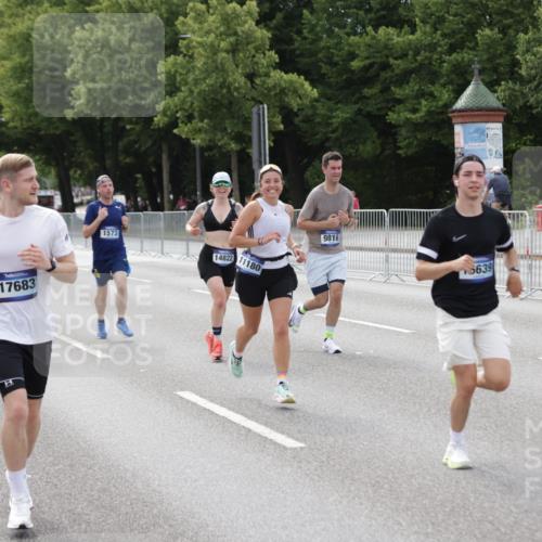 29.06.2025 - hella hamburg halbmarathon Jannik Wohlers http://msf.ph/oto/8144976 29.06.2025 10:09:55 Lombardsbrücke 1548, 1573, 3921, 5182, 5440, 5511, 7042, 7333, 7636, 8219, 8890, 9366, 9816, 11027, 11180, 13797, 14822, 15409, 16445, 16639, 16872, 17148, 17730, 18196, 19023 meine-sportfotos.de