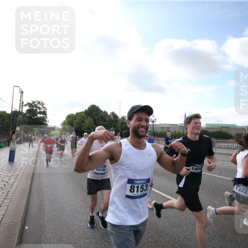 29.06.2025 - hella hamburg halbmarathon Jannik Wohlers http://msf.ph/oto/8144996 29.06.2025 09:54:59 Lombardsbrücke 1683, 1696, 1706, 1884, 1976, 2207, 2274, 2287, 2411, 3435, 3747, 4093, 4189, 5102, 5708, 5915, 6158, 6532, 6662, 6836, 6938, 7052, 7312, 7508, 8139, 8153, 8205, 8218, 8454, 8693, 8720, 8856, 8889, 8899, 8927, 8955, 9529, 9649, 9720, 9959, 10053, 10184, 10263, 10423, 10988, 11185, 11340, 12016, 12171, 12321, 12533, 12891, 13233, 13289, 13570, 14045, 15681, 16103, 17221 meine-sportfotos.de