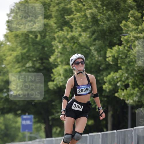 29.06.2025 - hella hamburg halbmarathon Jannik Wohlers http://msf.ph/oto/8145168 29.06.2025 09:08:15 Lombardsbrücke  meine-sportfotos.de