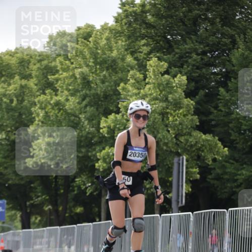 29.06.2025 - hella hamburg halbmarathon Jannik Wohlers http://msf.ph/oto/8145209 29.06.2025 09:08:16 Lombardsbrücke  meine-sportfotos.de
