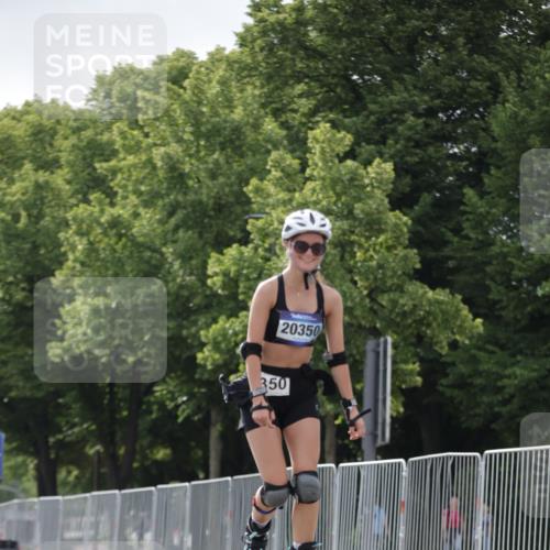 29.06.2025 - hella hamburg halbmarathon Jannik Wohlers http://msf.ph/oto/8145214 29.06.2025 09:08:16 Lombardsbrücke  meine-sportfotos.de