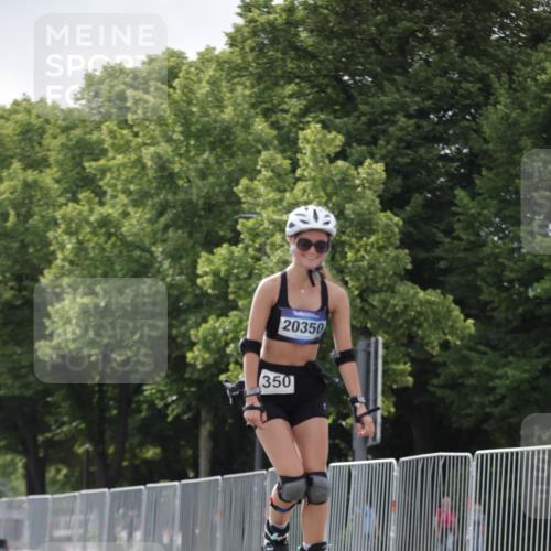 29.06.2025 - hella hamburg halbmarathon Jannik Wohlers http://msf.ph/oto/8145219 29.06.2025 09:08:16 Lombardsbrücke  meine-sportfotos.de