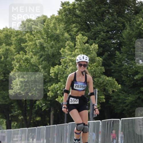 29.06.2025 - hella hamburg halbmarathon Jannik Wohlers http://msf.ph/oto/8145222 29.06.2025 09:08:16 Lombardsbrücke  meine-sportfotos.de