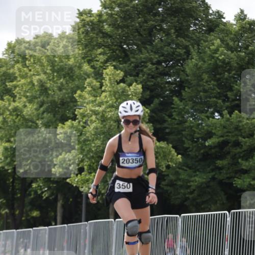 29.06.2025 - hella hamburg halbmarathon Jannik Wohlers http://msf.ph/oto/8145240 29.06.2025 09:08:16 Lombardsbrücke  meine-sportfotos.de