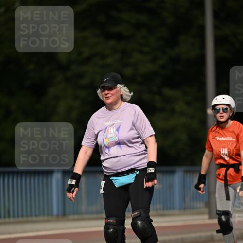 29.06.2025 - hella hamburg halbmarathon Dr. Thomas Lammeyer http://msf.ph/oto/8145334 29.06.2025 09:13:53 Kennedybrücke  meine-sportfotos.de