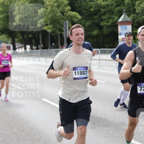 29.06.2025 - hella hamburg halbmarathon Jannik Wohlers http://msf.ph/oto/8145335 29.06.2025 10:10:12 Lombardsbrücke 1573, 4389, 5440, 5990, 5991, 7250, 7685, 9681, 11355, 11887, 11904, 11905, 12008, 12629, 13825, 13901, 14679, 16166, 16344, 17532, 17730, 18949, 19023 meine-sportfotos.de