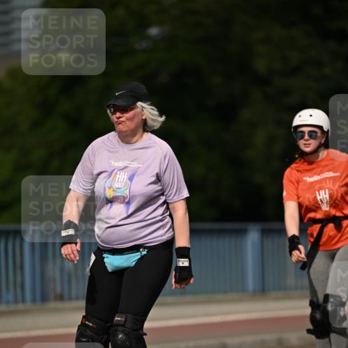 29.06.2025 - hella hamburg halbmarathon Dr. Thomas Lammeyer http://msf.ph/oto/8145354 29.06.2025 09:13:53 Kennedybrücke  meine-sportfotos.de