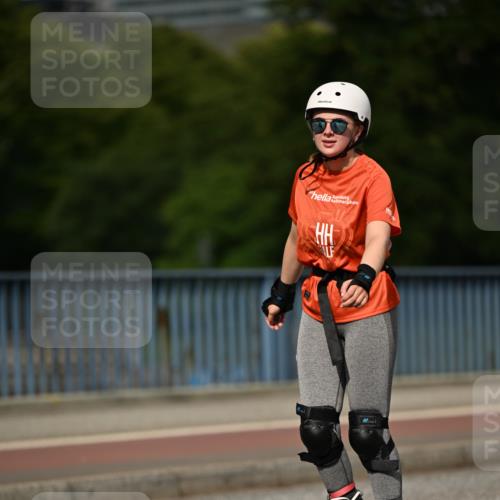 29.06.2025 - hella hamburg halbmarathon Dr. Thomas Lammeyer http://msf.ph/oto/8145362 29.06.2025 09:13:54 Kennedybrücke  meine-sportfotos.de