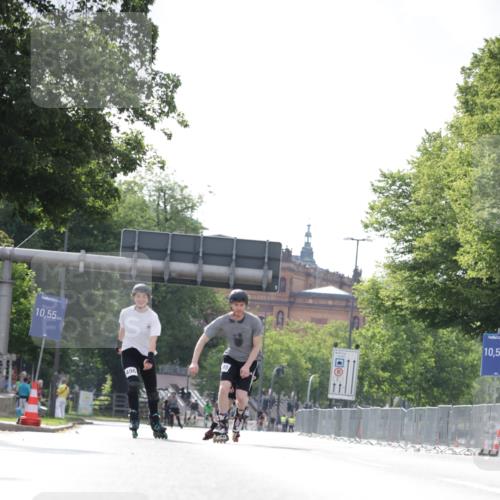 29.06.2025 - hella hamburg halbmarathon Jannik Wohlers http://msf.ph/oto/8145363 29.06.2025 09:08:31 Lombardsbrücke  meine-sportfotos.de