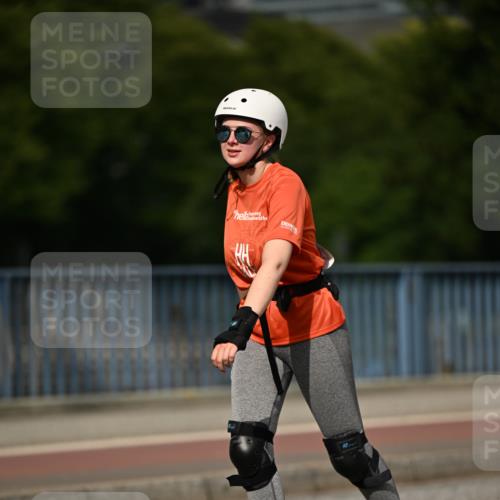 29.06.2025 - hella hamburg halbmarathon Dr. Thomas Lammeyer http://msf.ph/oto/8145373 29.06.2025 09:13:54 Kennedybrücke  meine-sportfotos.de