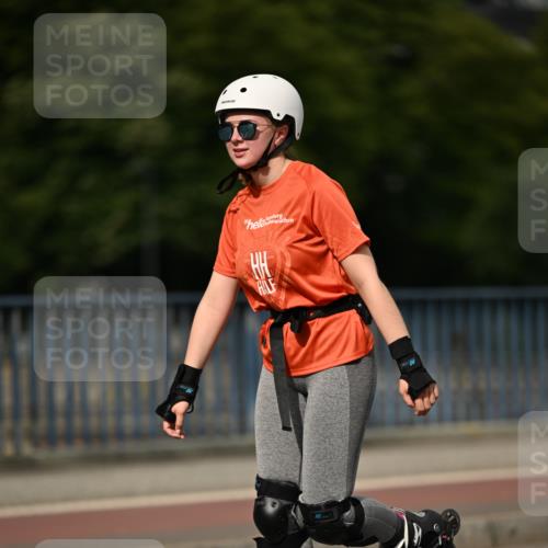 29.06.2025 - hella hamburg halbmarathon Dr. Thomas Lammeyer http://msf.ph/oto/8145381 29.06.2025 09:13:54 Kennedybrücke  meine-sportfotos.de